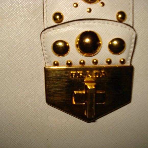 Prada one of a kind straight from Milan Italy - Picture 3 of 5